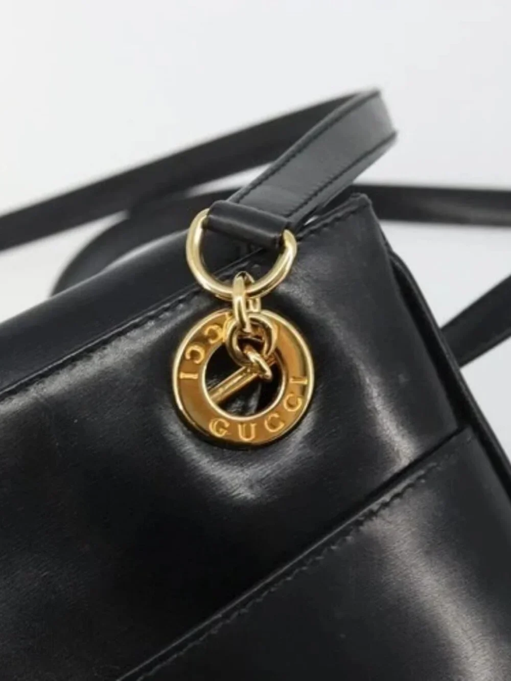 GUCCI Shoulder Bag Leather Black Gold 001 46 1641 Auth 173331
